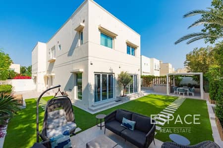 3 Bedroom Villa for Sale in The Meadows, Dubai - Fully Renovated|Extended|Quiet Location