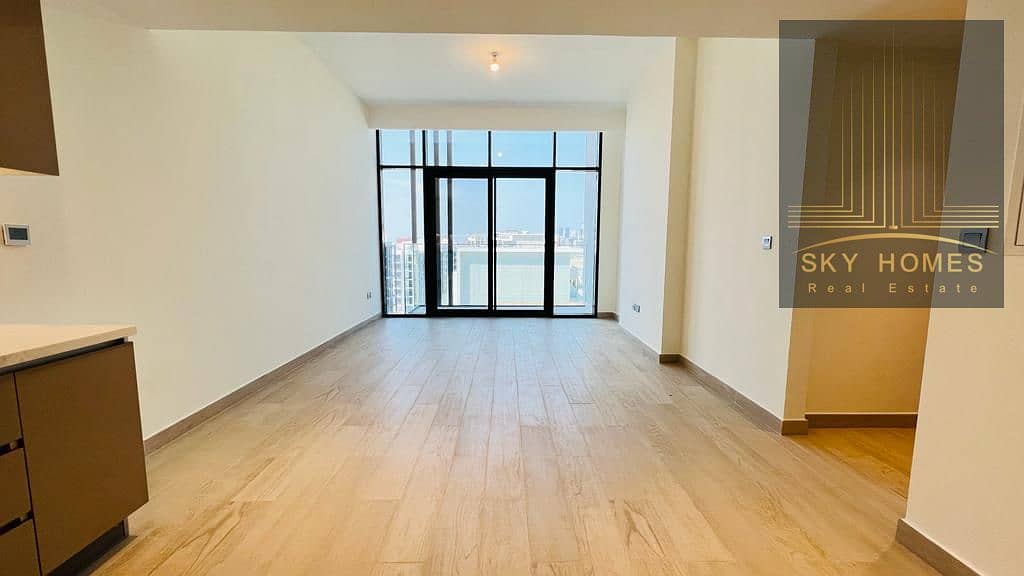 Brand New 3bhk Burj khalifa View+Master bedroom+GYM' Pool+wardrobe's. Rent only 150k Brand New 3bhk Burj khalifa View+Master bedroom+GYM' Pool+wardrobe's. Rent only 150k
