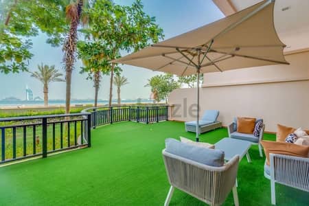 فلیٹ 1 غرفة نوم للايجار في نخلة جميرا، دبي - Newly Renovated I Fully Furnished 1BR plus kids room I Sea View