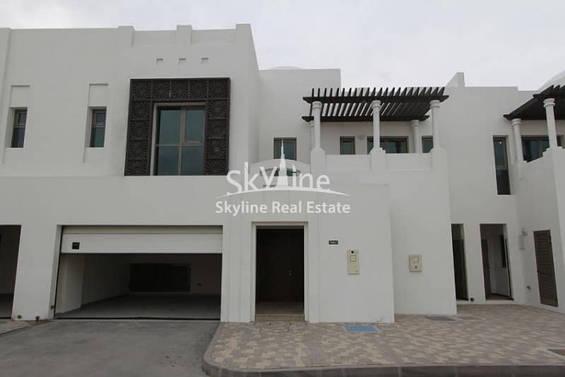 Finest living! Huge Plot Size 4BR Villa. Al Bateen
