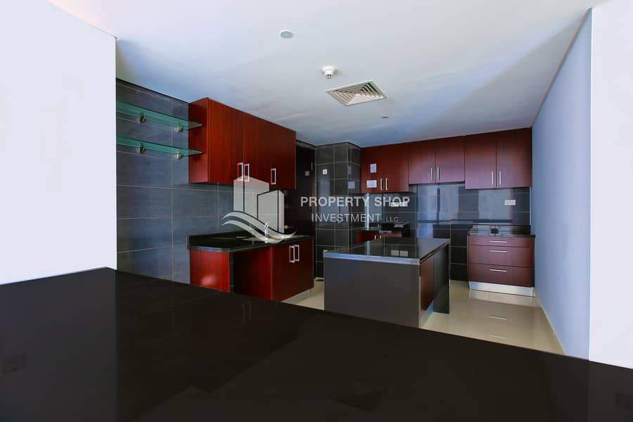 2 3-br-apartment-abu-dhabi-al-reem-island-marina-square-mag-5-residences-kitchen. JPG