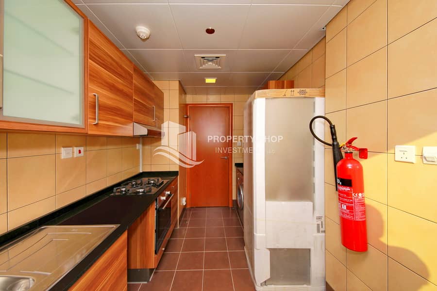 4 1-br-apartment-al-reem-island-shams-abu-dhabi-beach-tower-b-kitchen. JPG