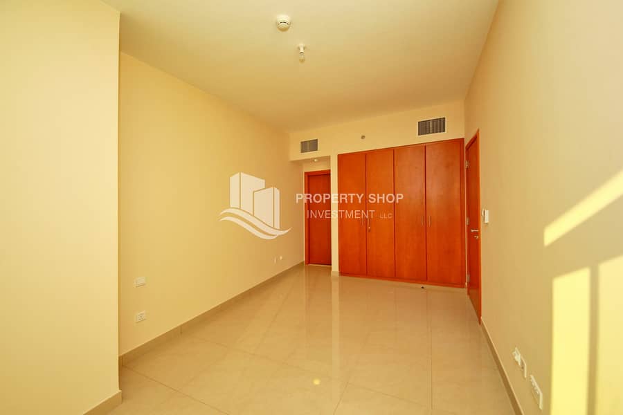 8 1-br-apartment-al-reem-island-shams-abu-dhabi-beach-tower-b-bedroom. JPG