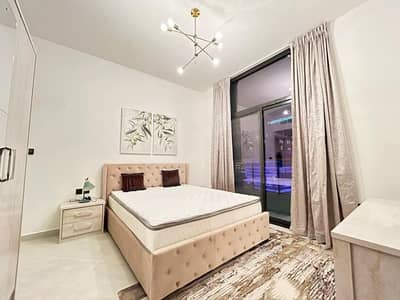 Studio for Rent in Bur Dubai, Dubai - SUPERIOR HOTEL ROOM  WITHOUT KITCHEN !! FULLY FURNISHED !! FREE BILLS