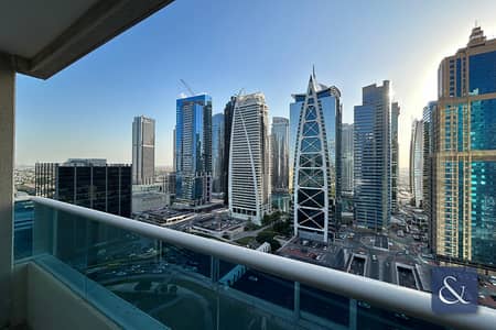 1 Bedroom Apartment for Sale in Jumeirah Lake Towers (JLT), Dubai - Large Layout | Balcony | Vacant | One Bed