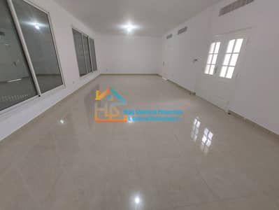 شقة 3 غرف نوم للايجار في شارع حمدان، أبوظبي - WhatsApp Image 2024-01-26 at 2.40. 36 PM. jpeg
