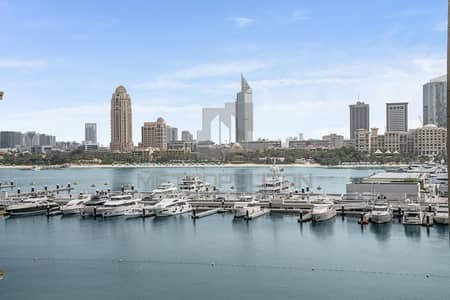 2 Bedroom Apartment for Sale in Dubai Harbour, Dubai - Corner Unit | Water and Beach View | Low Floor