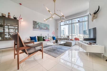 1 Bedroom Apartment for Rent in Dubai Marina, Dubai - Enchanting 1BR w/ Balcony Overlooking Dubai Marina