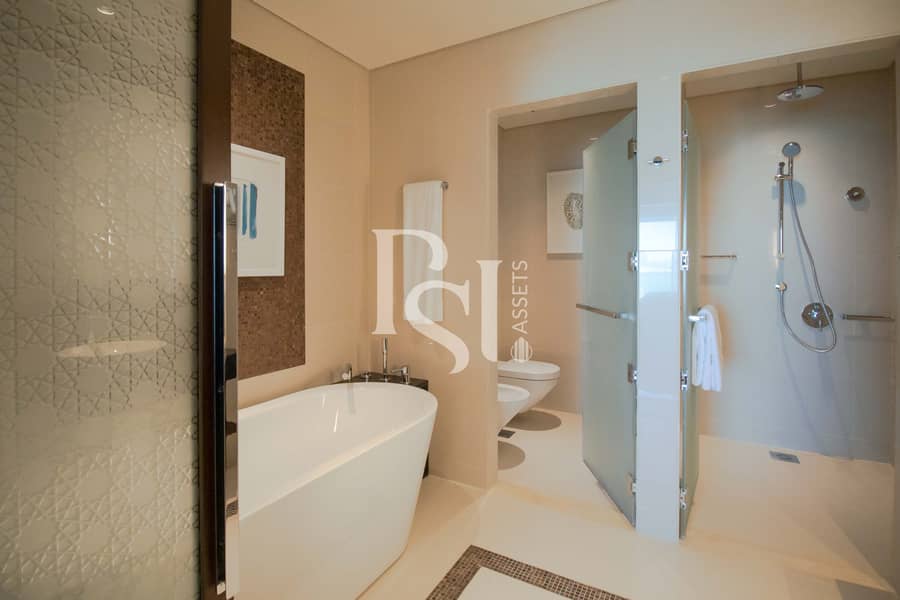 14 fairmont-residence-marina-abu-dhabi-master-bathroom (2). JPG