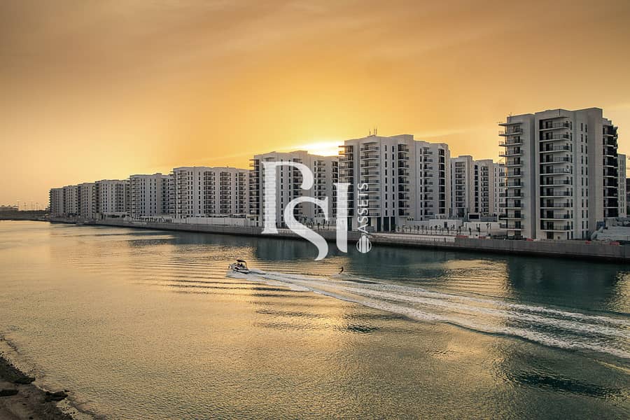 10 yas-water-edge-yas-island-abud-habi-community-property-image-sunset-view (16). jpg