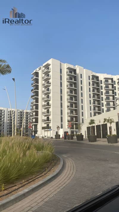 2 Bedroom Apartment for Sale in Yas Island, Abu Dhabi - 2bedroom | partial canal view | well maintained