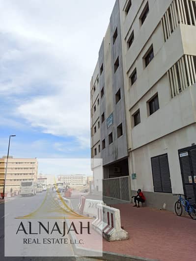 مبنى سكني 7 غرف نوم للايجار في جبل علي، دبي - WhatsApp Image 2024-01-28 at 11.48. 56 PM. jpeg