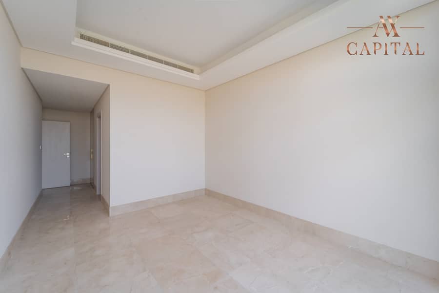 Palm View | Vacant | Beach Access | Maids Room Palm View | Vacant | Beach Access | Maids Room