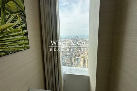 1 Bedroom Apartment for Rent in Palm Jumeirah, Dubai - Panoramic View | Corner Unit | High Floor