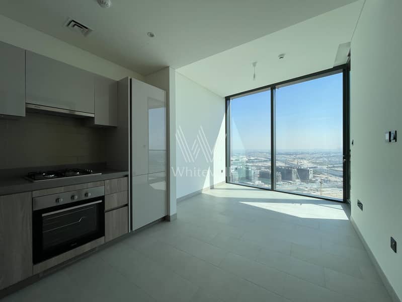 Unfurnished|High Floor|City View| Ready to Move in