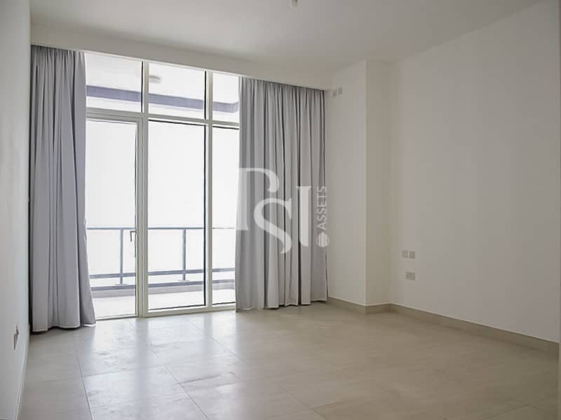 6 the-bridges-shams-abu-dhabi-al-reem-island-living-area (3). JPG