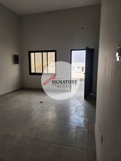 Labour Camp for Rent in Emirates Modern Industrial Area, Umm Al Quwain - WhatsApp Image 2024-01-26 at 19.01. 39. jpeg