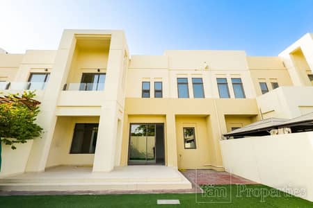 3 Bedroom Townhouse for Sale in Reem, Dubai - Extended Living | Higher BUA| Owner Occupied