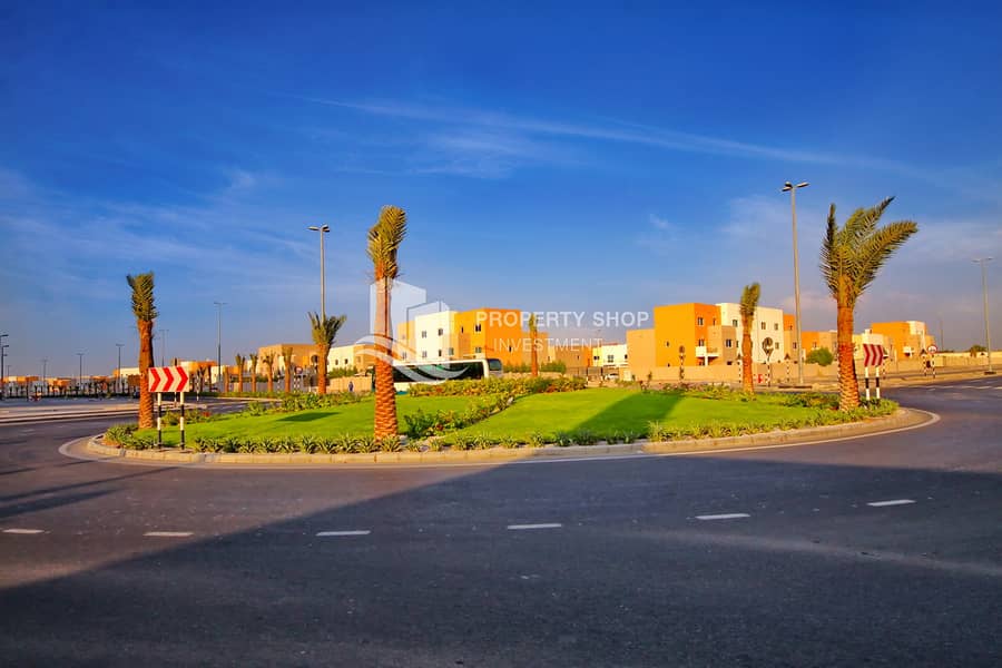 3 abu-dhabi-al-reef-downtown-communitY-11. JPG