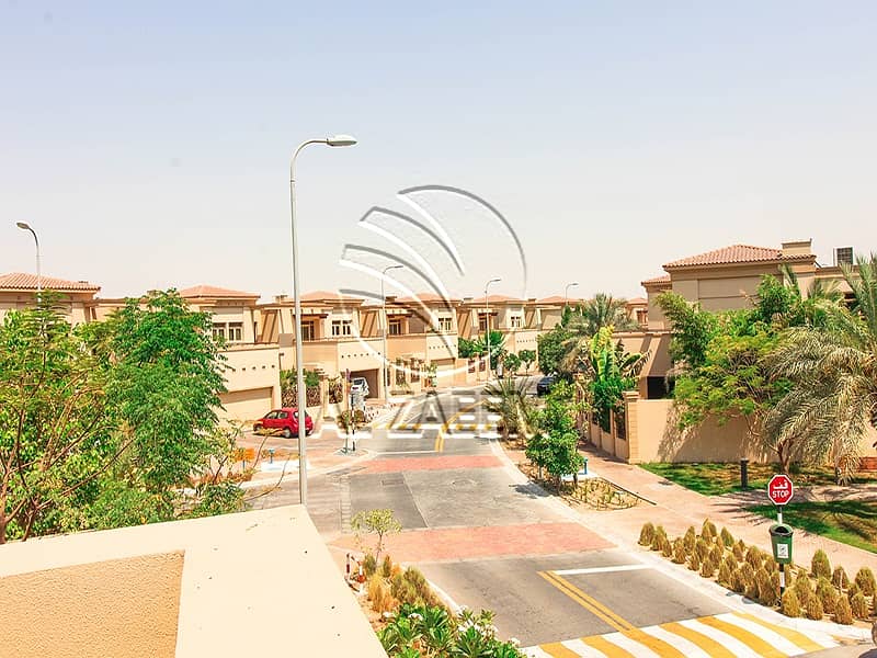 4 Bedroom Villa Al Raha Golf Gardens (13). jpg