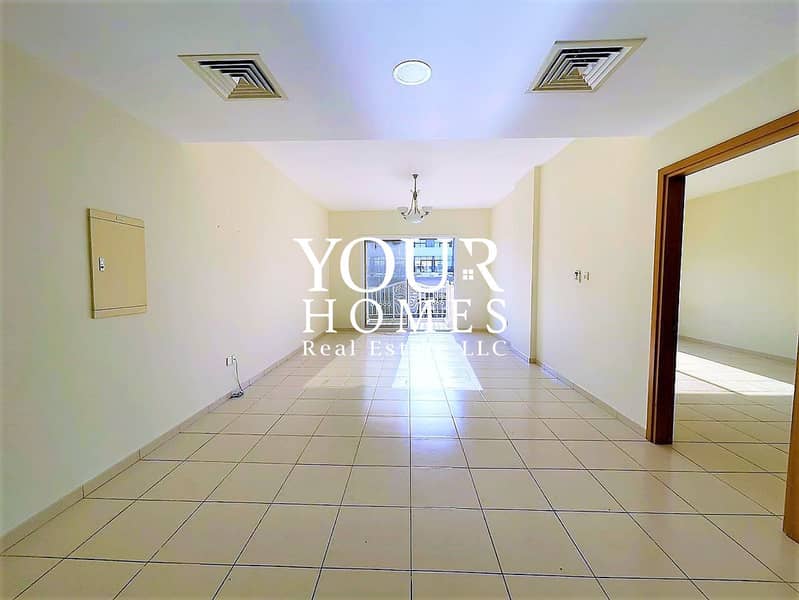 Modern Living / Huge Layout Apt / Ready To Move Modern Living / Huge Layout Apt / Ready To Move