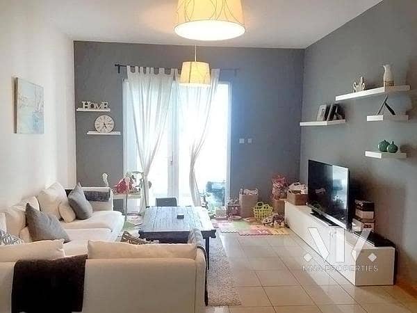 Charming l Cosy l Furnished l Vacant Soon Charming l Cosy l Furnished l Vacant Soon