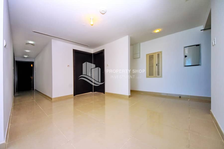 9 2-bedroom-apartment-al-reem-island-shams-abu-dhabi-sky-tower-hall. JPG