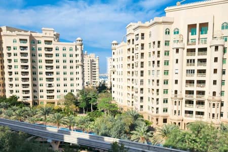 朱美拉棕榈岛， 迪拜 2 卧室单位待租 - 位于朱美拉棕榈岛，金色里程社区，金色里程2号楼 2 卧室的公寓 220000 AED - 8529717