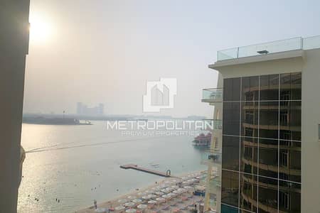 1 Bedroom Flat for Sale in Palm Jumeirah, Dubai - Prime Location | Sea Views | Spacious Layout