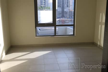 2 Bedroom Apartment for Sale in Downtown Dubai, Dubai - Amazing Downtown Location Near metros and Mall