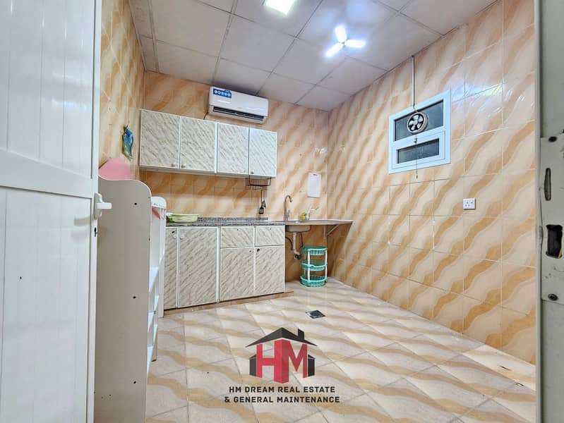 Квартира в Аль Шамха, 2 cпальни, 34000 AED - 8416726