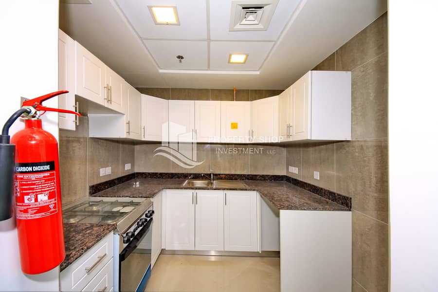 4 2-bedroom-apartment-al-reem-island-shams-abu-dhabi-oceanscape-kitchen. JPG