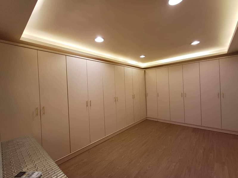Small Villa in Muhasina 1 | 3 bed room + hall + kitchen + Maid room | Near Eithad Mall Small Villa in Muhasina 1 | 3 bed room + hall + kitchen + Maid room | Near Eithad Mall