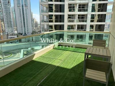 Studio for Rent in Dubai Marina, Dubai - Large Balcony I Great Location I Spacious