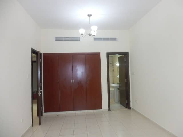 Exclusive Deal !! Vacant 2 bedroom for sale--Mirdif Courtyard Residence 1-900K