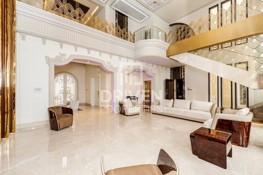 Ultra Luxurious | Fully Furnished | Huge