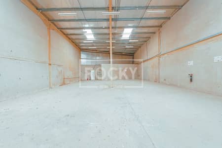 Warehouse for Sale in Dubai Investment Park (DIP), Dubai - Warehouse Investment with ROI | For Sale