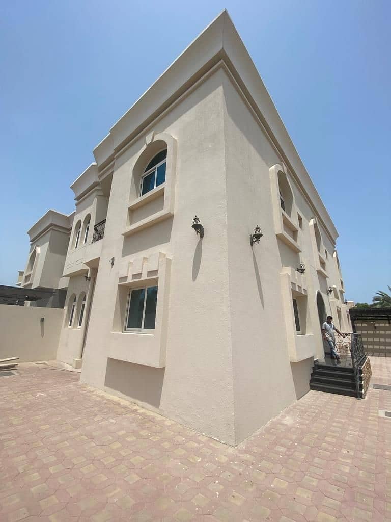 For sale, a villa for the first inhabitant in the Emirate of Sharjah, Al Sharqan region