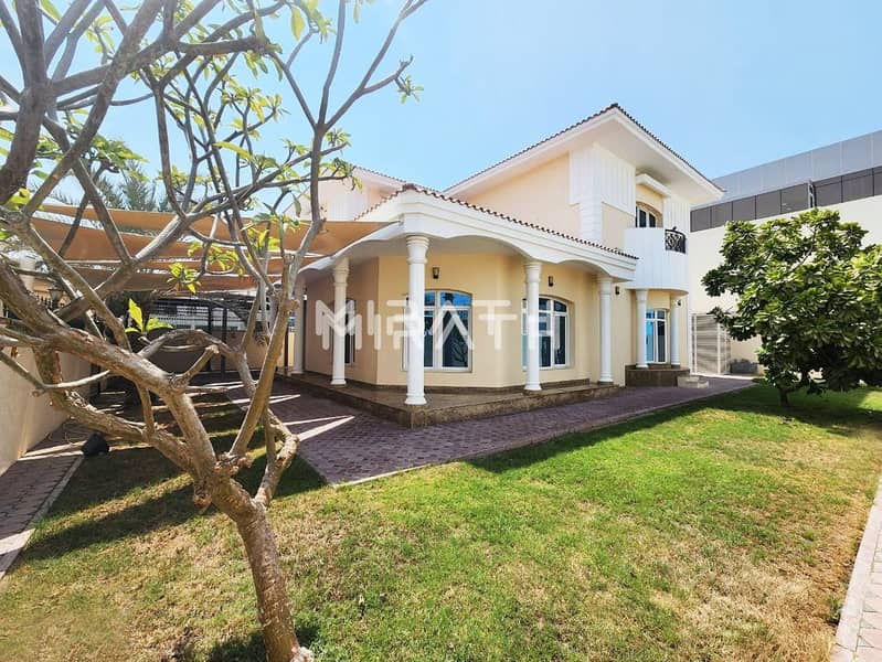 Amazing 5BR Independent Villa with Private Garden