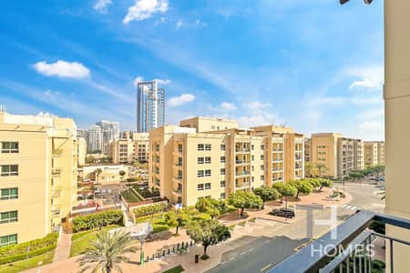 1 Bedroom Apartment for Rent in The Views, Dubai - Beautifully Furnished | Bills Included