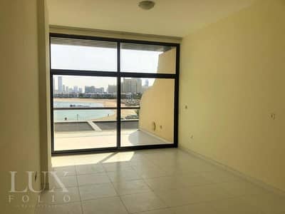 Studio for Rent in Palm Jumeirah, Dubai - Club Vista | Stunning Views| Beach Access