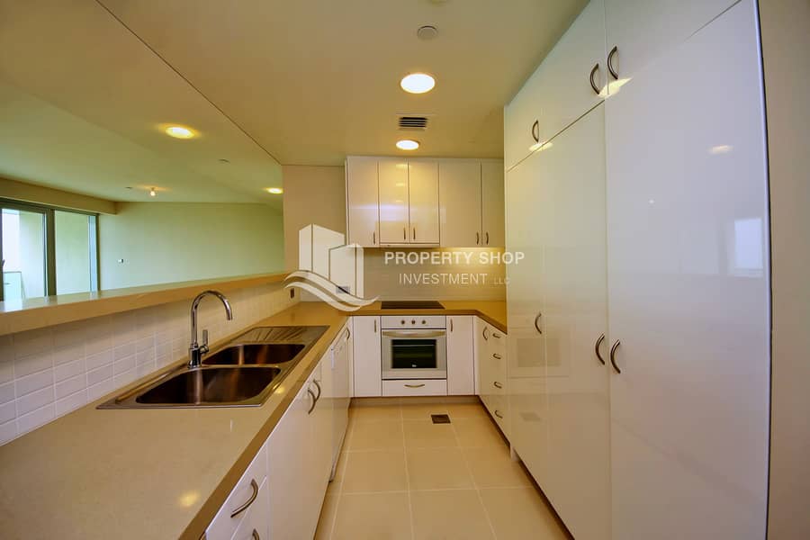 10 2-br-apartment-abu-dhabi-al-raha-beach-al-muneera-al-sana-kitchen. JPG