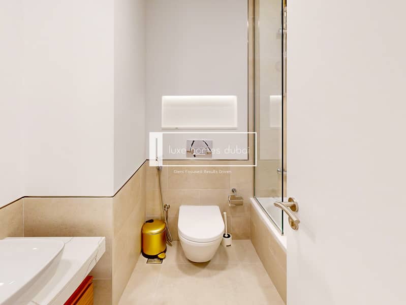 19 Asayel-Bathroom. jpg
