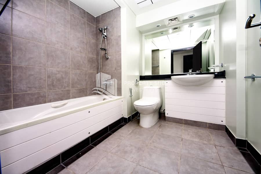 9 1-bedroom-apartment-abu-dhabi-al-reef-downtown-bathroom. JPG