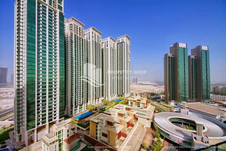 1 Bedroom Flat for Sale in Al Reem Island, Abu Dhabi - 1-bedroom-apartment-al-reem-island-marina-square-tala-tower-view. JPG