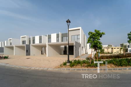 3 Bedroom Townhouse for Sale in Dubailand, Dubai - La Rosa 3 | Ready to move in | Brand new