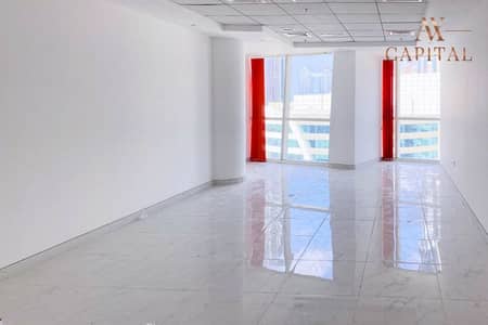 Office for Rent in Business Bay, Dubai - Fitted | Open Space | High Floor | Available