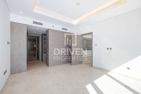1 Bedroom Flat for Sale in Business Bay, Dubai - Modern & Iconic with Stunning Canal View