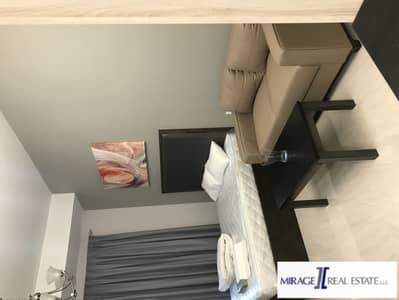 Fully furnished Studio in Elite Business Bay Just in 62000