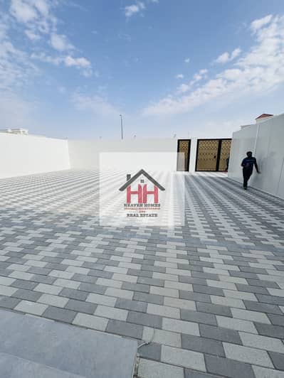 10 Bedroom Villa for Rent in Al Rahba, Abu Dhabi - 10 BEDROOMS MAJLIS 2 KITCHEN 2 HALL AVAILABLE FOR STAFF